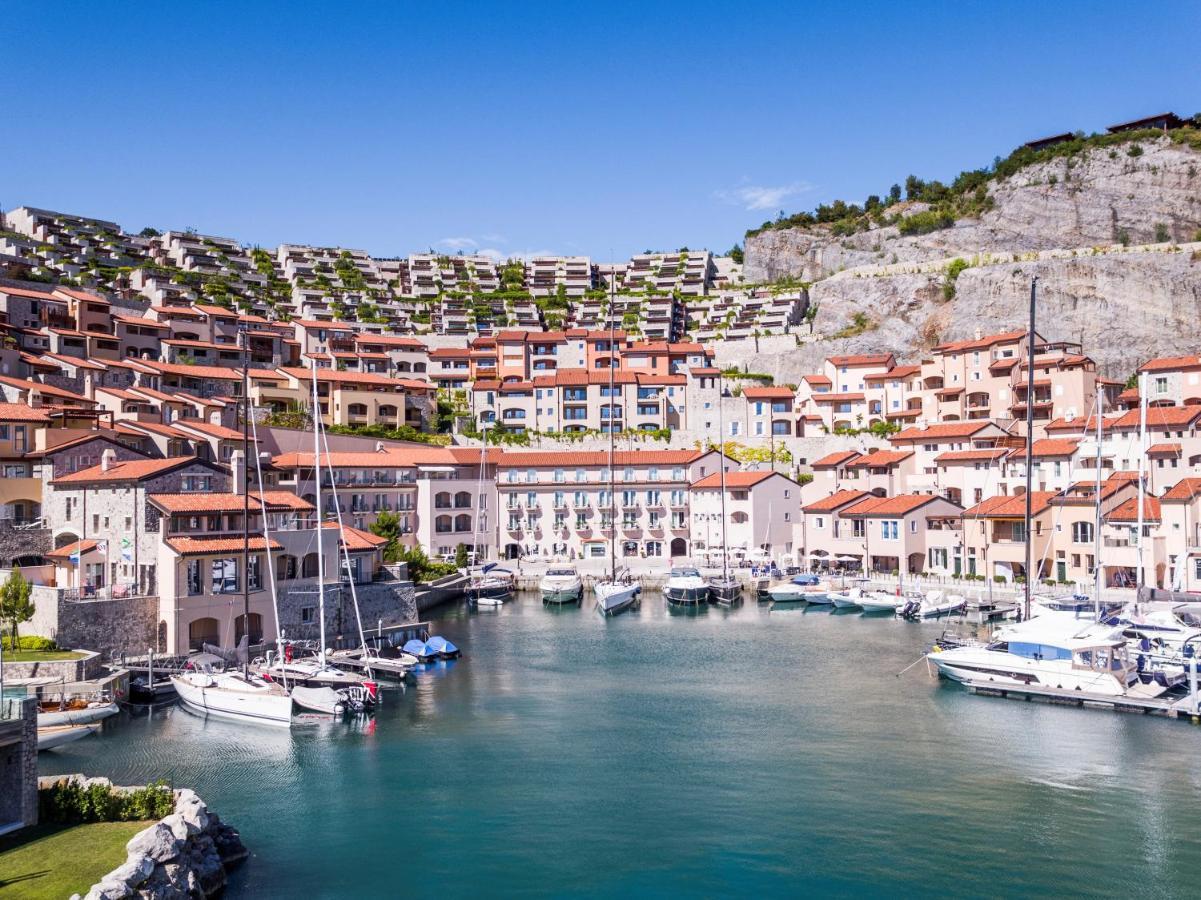 Portopiccolo Perla Nel Borgo - With Included Apartment