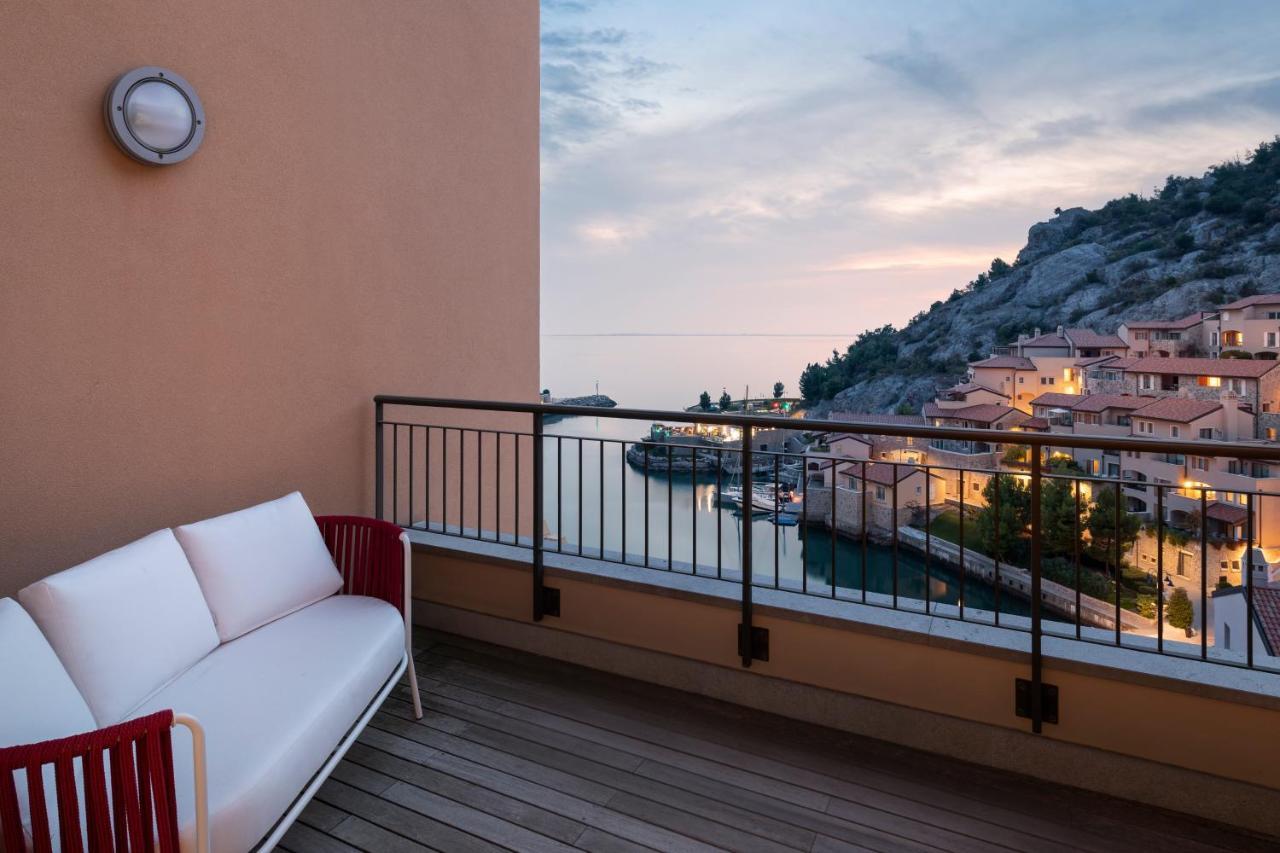 Apartment Portopiccolo Perla Nel Borgo - With Included
